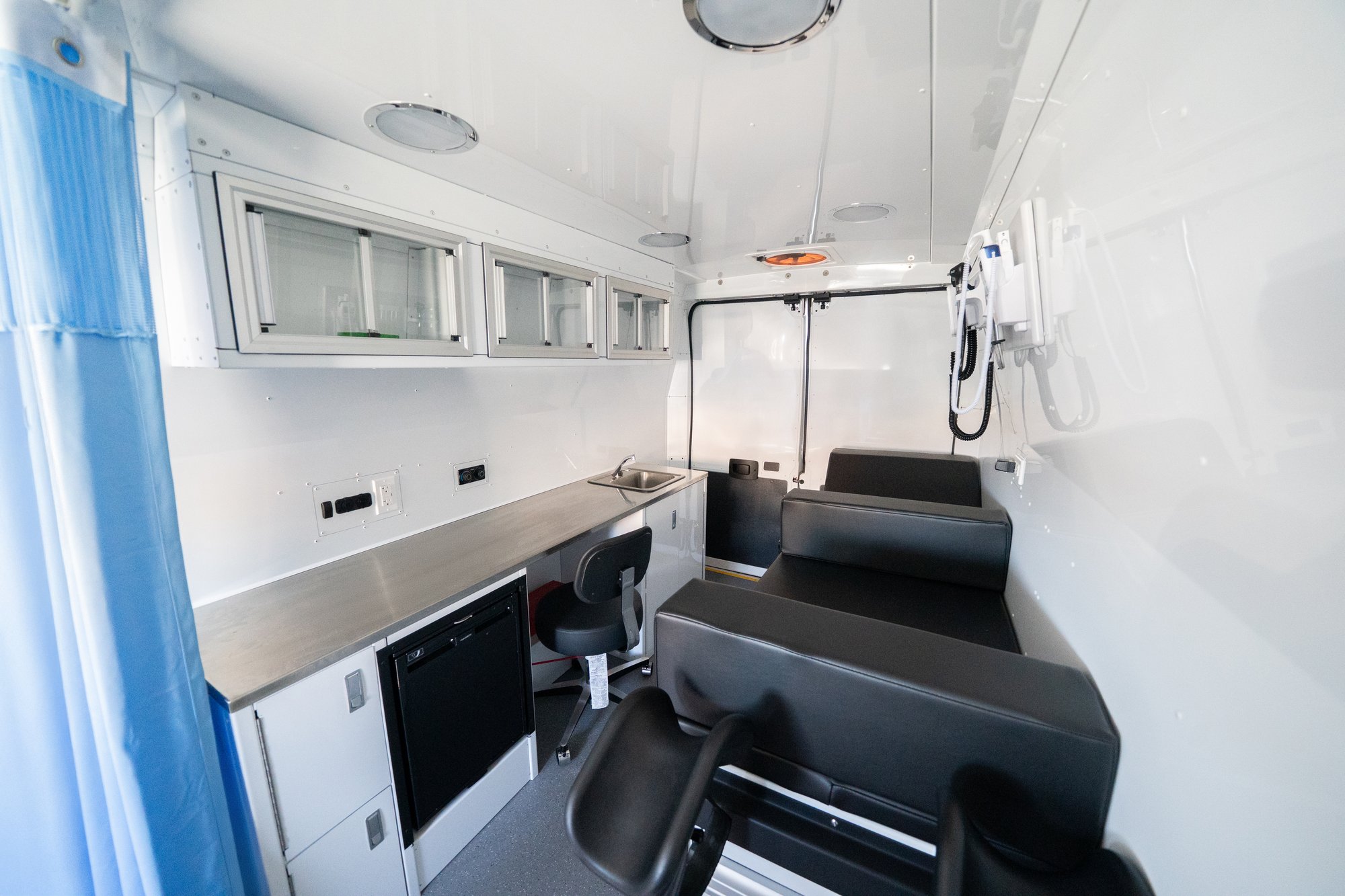 MobileClinic-4